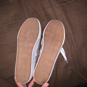 Steve Madden platform shoes